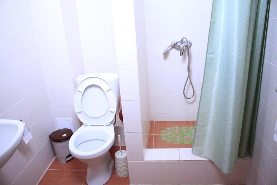 Korkem Hotel Astana Luaran gambar